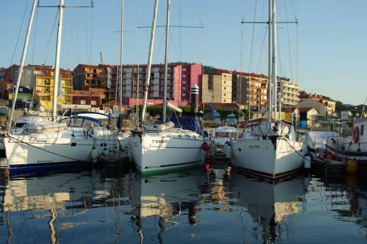 El Club Nautico Deportivo Barrana Marina