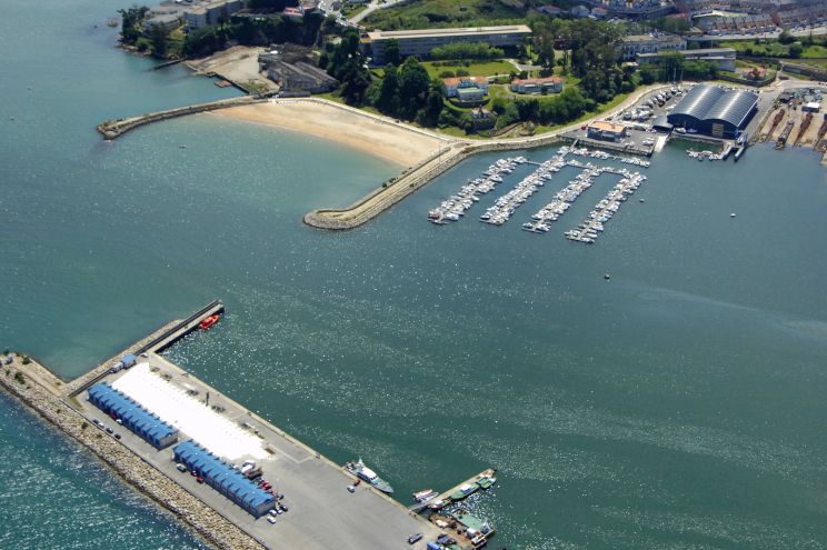 Club Marítimo de Oza O Puntal Marina