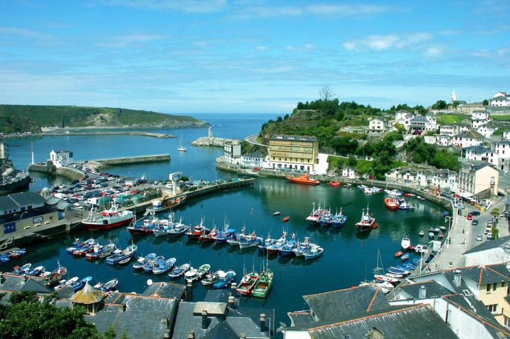 Puerto Luarca Marina