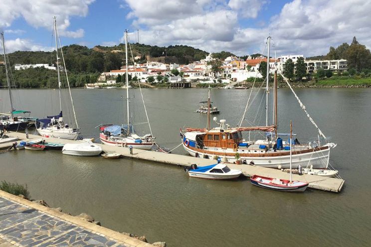 Puerto de Sanlucar de Guadiana Marina