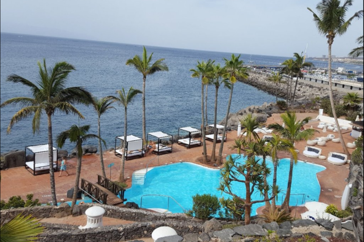 Club Náutico Puerto Colón de Adeje Marina