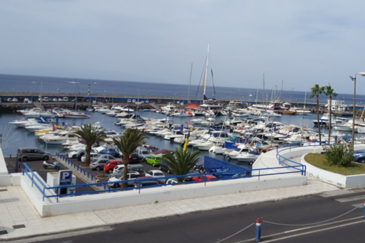 Club Náutico Puerto Colón de Adeje Marina