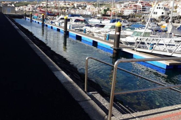 Puerto Deportivo La Galera Marina