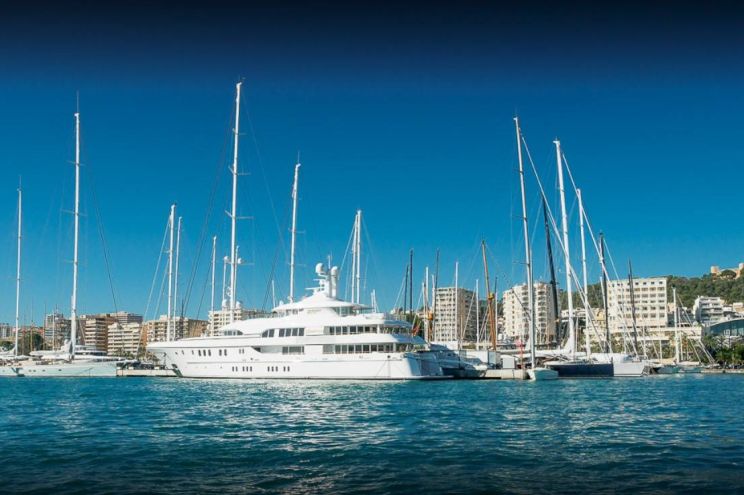 Pantalán del Mediterráneo Marina