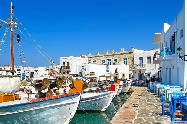 Paroikia Marina Marina