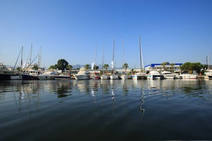 Levent Marina Marina