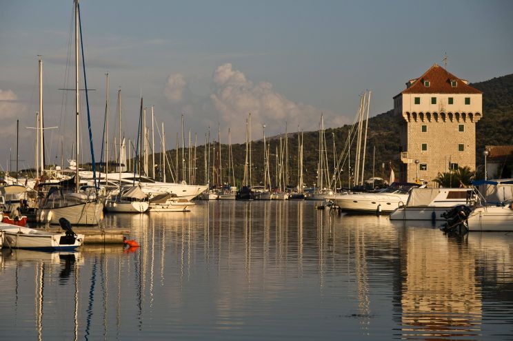 Agana Marina Marina