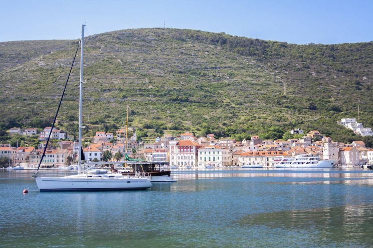 Viska Luka Marina Marina