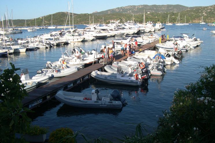 Marina di Cannigione Marina