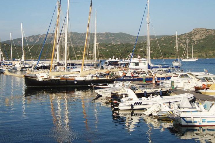 Marina di Cannigione Marina