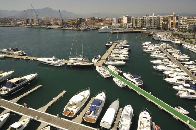 Marina del Nettuno Messina Marina