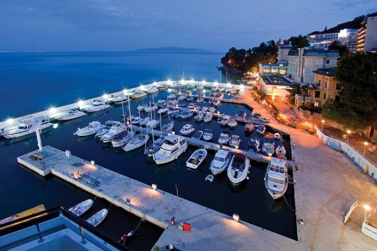 Marina Admiral Marina