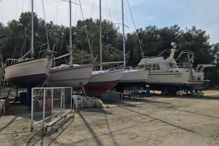 Tsoukas Marine Marina