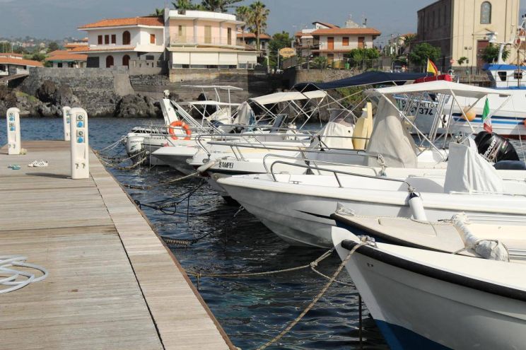 Porto di Stazzo Marina