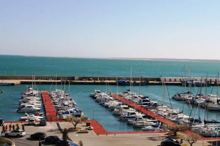 Ampolla Marina Marina