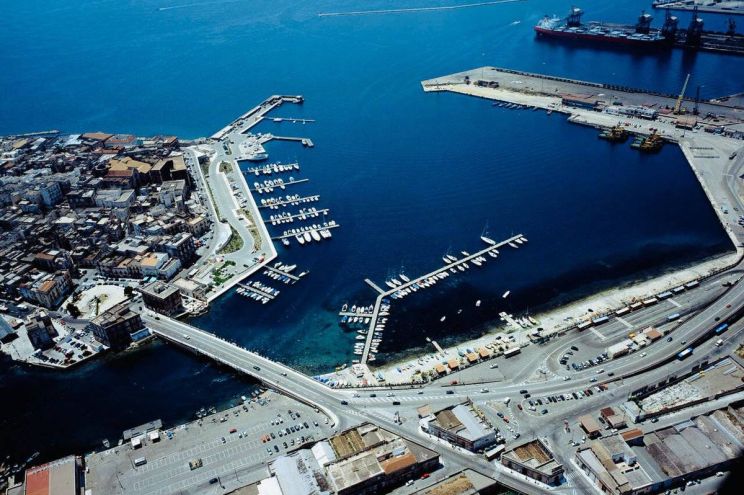 Taranto Yacht Marina Marina