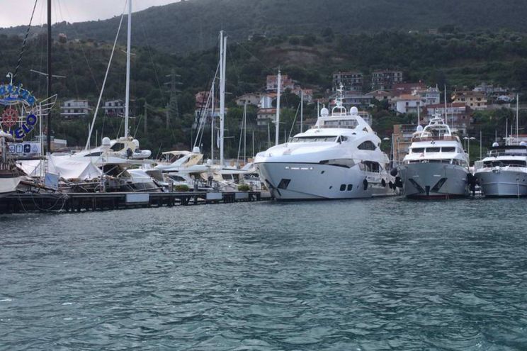 Carmelo Marina Marina