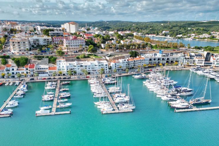 Club Maritimo Mahon Marina