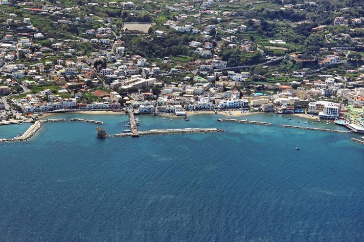 Marina di Lacco Ameno Marina
