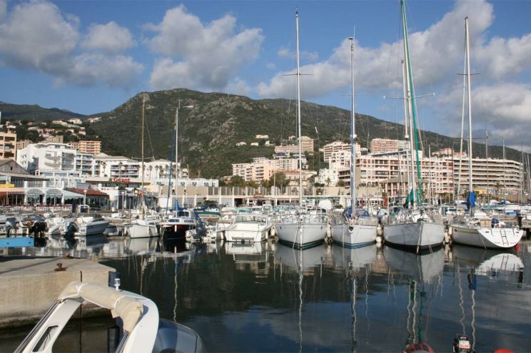 Port de Toga Marina