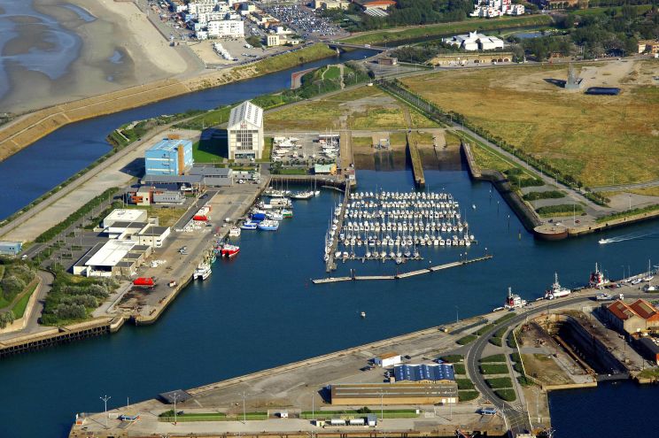 Harbour Grand Large Marina