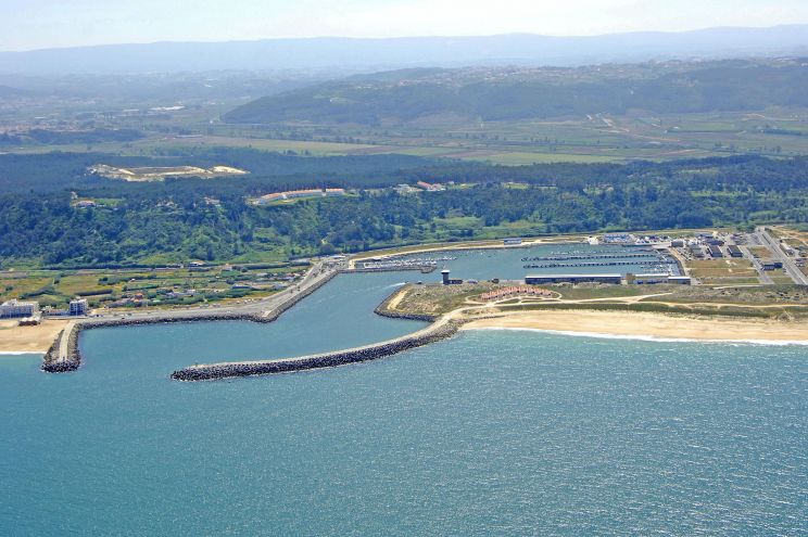 Porto Nazare Marina