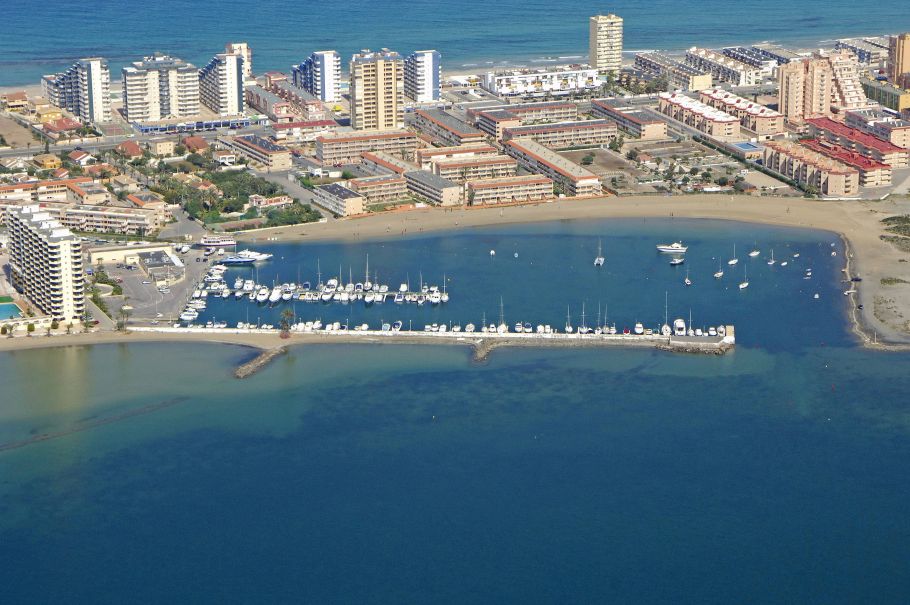 Club Náutico la Isleta Marina