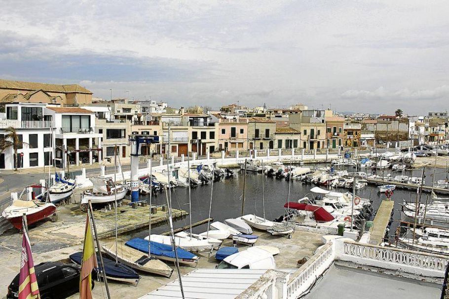 Club Marítimo Molinar de Levante Marina