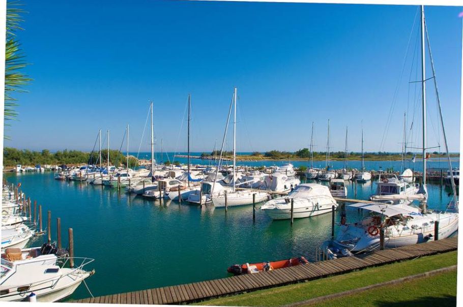 Mariclea Club Marina Marina