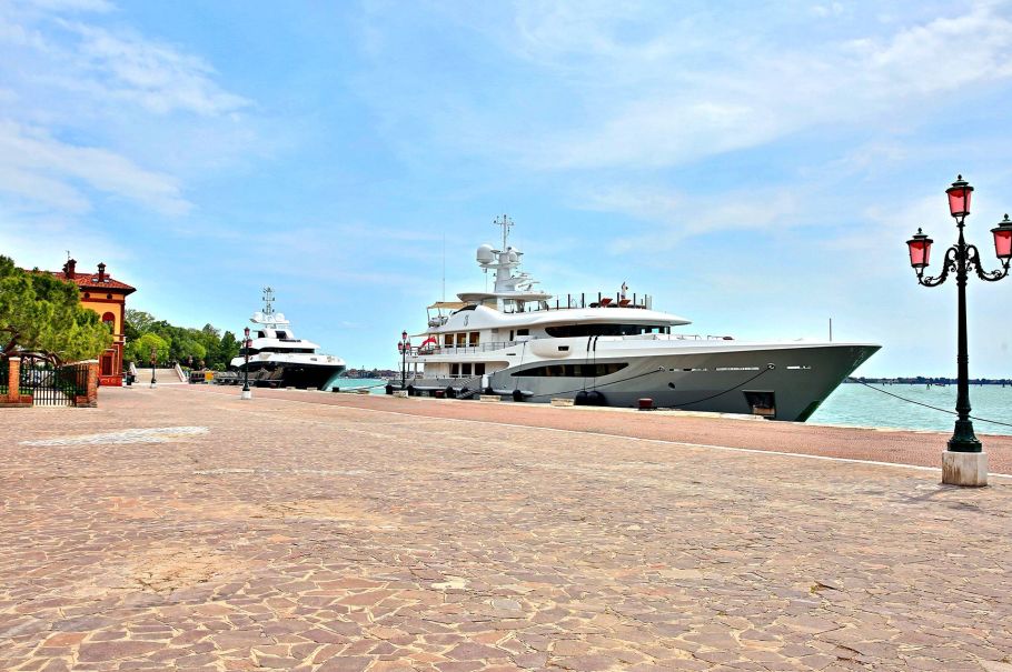 Venice Yacht Pier Riva Dei Sette Martiri Marina