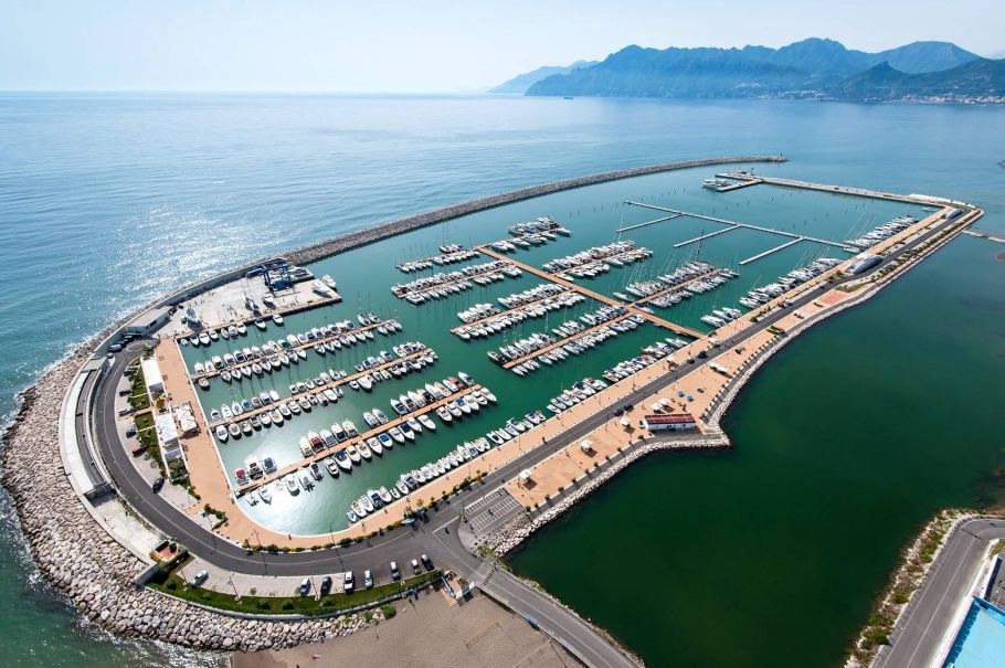 Marina d'Arechi Marina