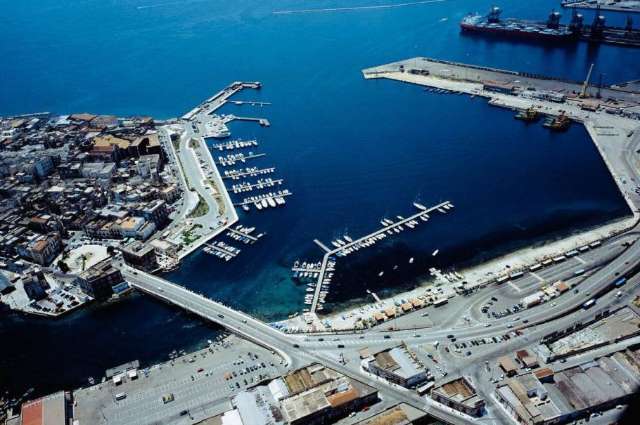 Taranto Yacht Marina Marina